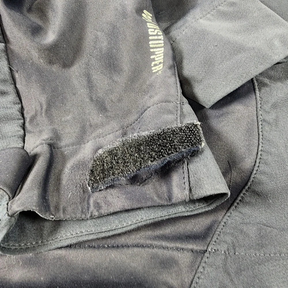 Marmot Gore Windstopper Hooded Softshell Jacket Mens Medium Black Full Zip